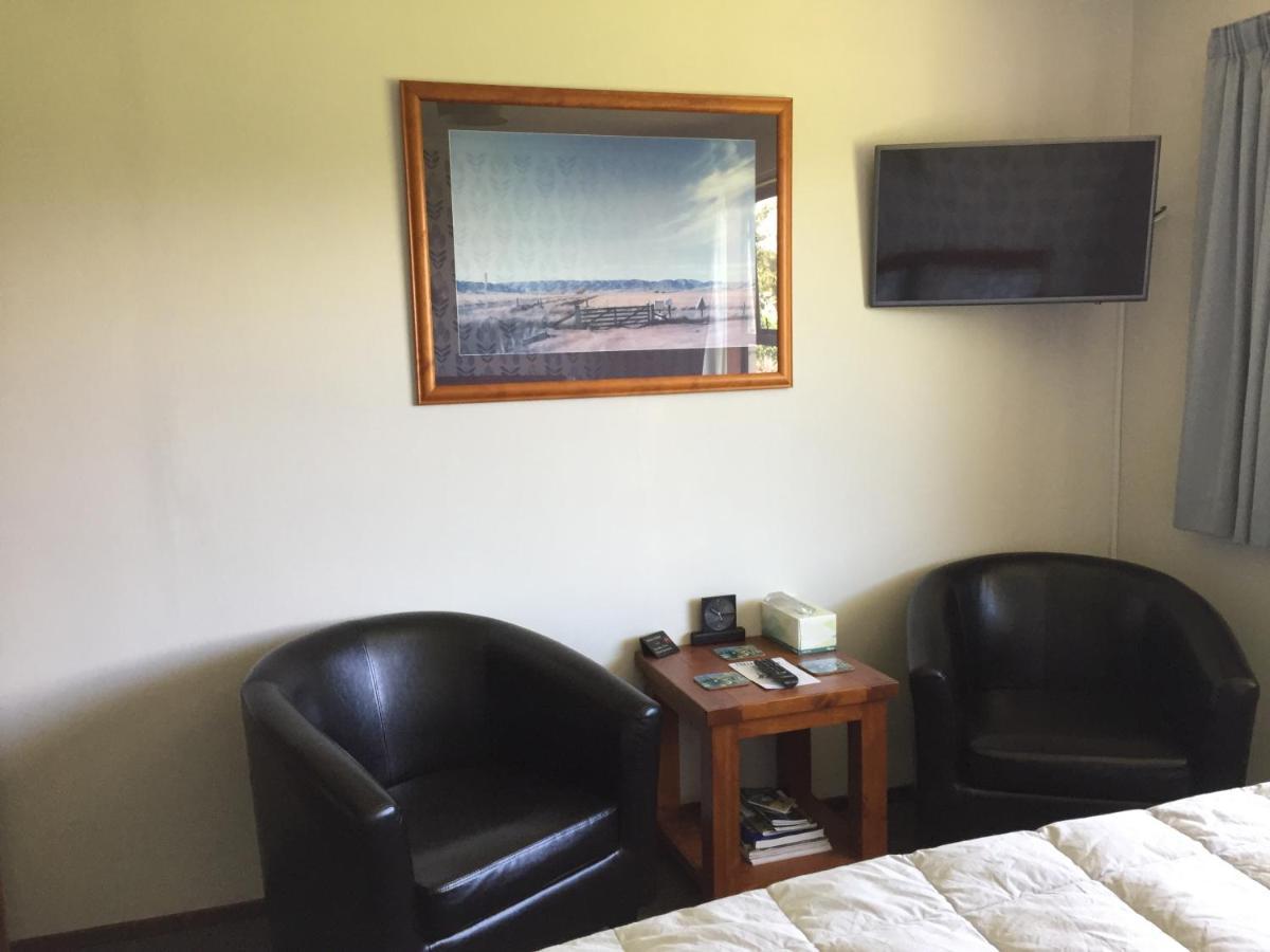 Ron And Tony'S Bed & Breakfast Tuatapere Ngoại thất bức ảnh