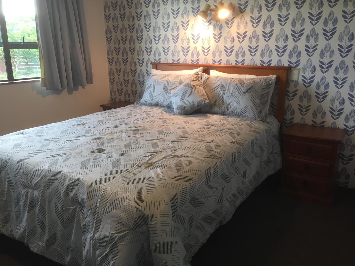 Ron And Tony'S Bed & Breakfast Tuatapere Ngoại thất bức ảnh